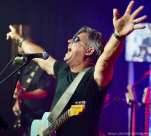 Ultimate Floyd - a Tribute to Pink Floyd